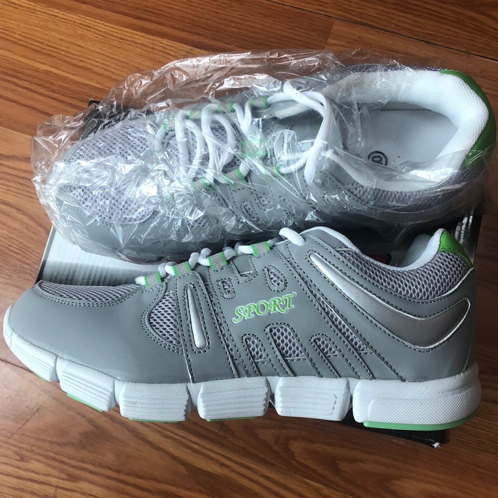 Air Sport sneakers multiple sz grey,white,green